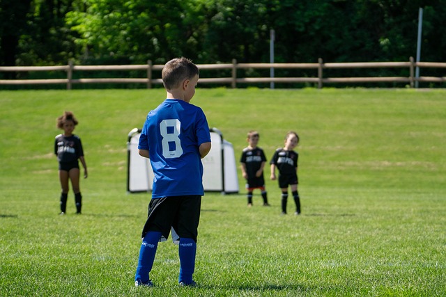 在攻防两端 在攻防两端